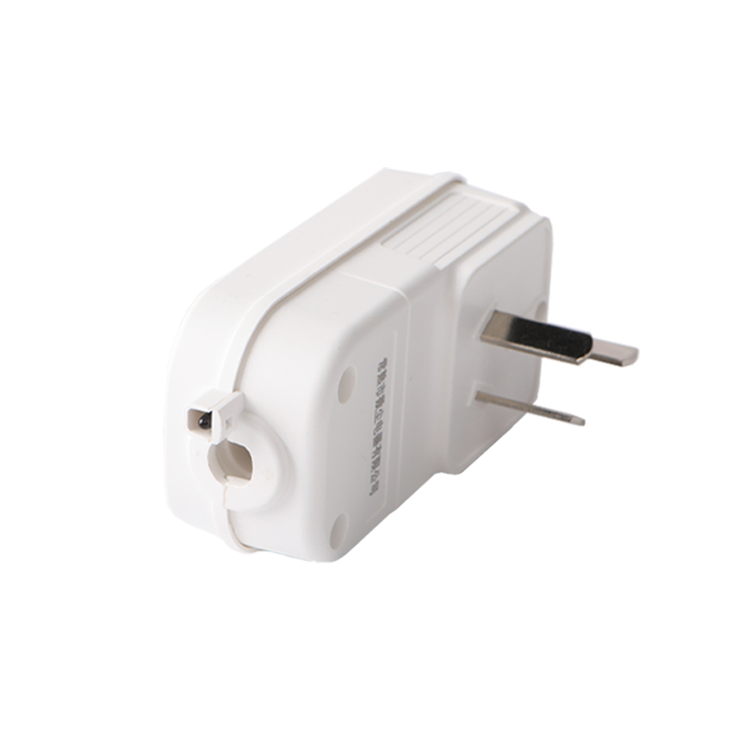 防冰凍低溫保護(hù)漏電保護(hù)插頭